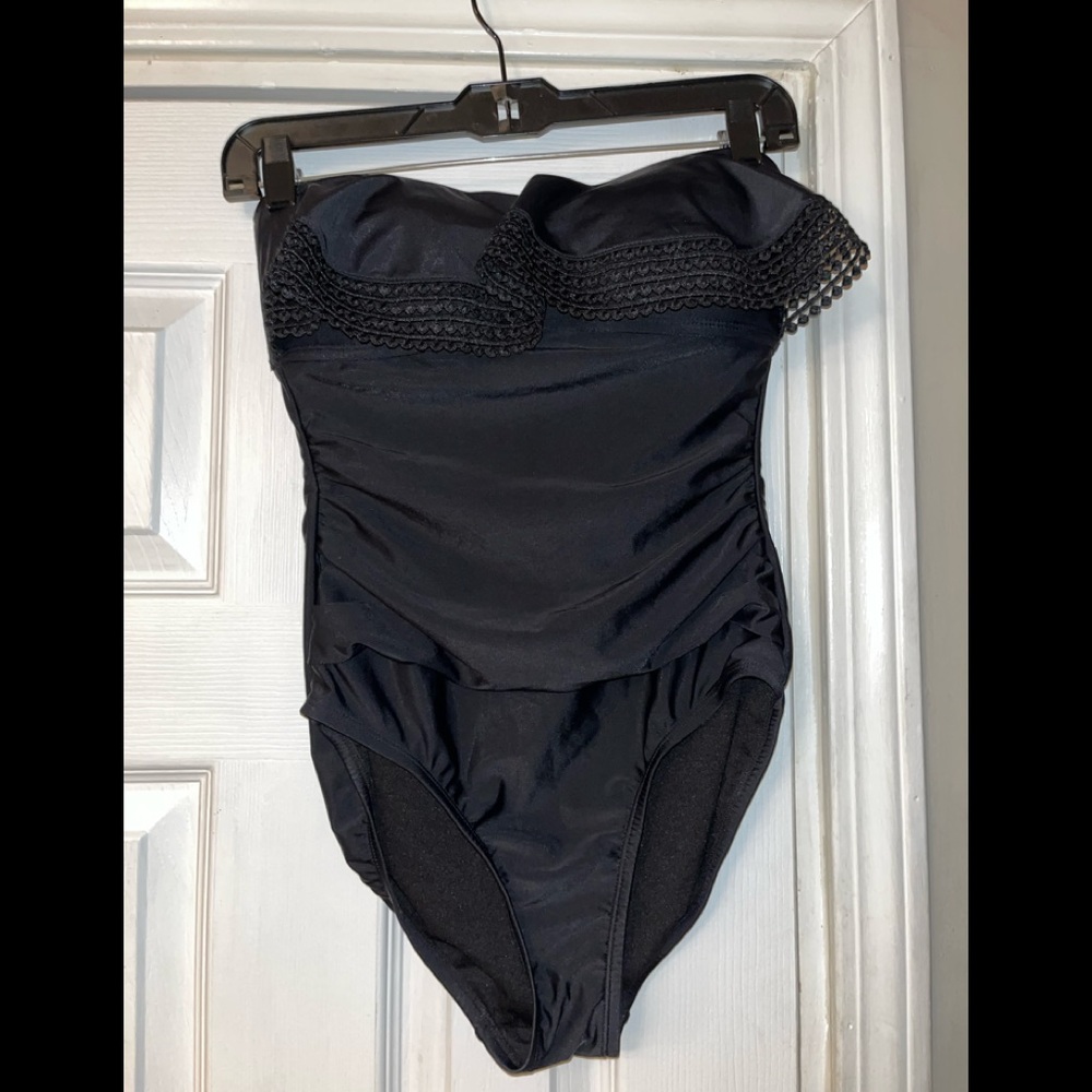 Kona Sol Black One Piece, Size Small